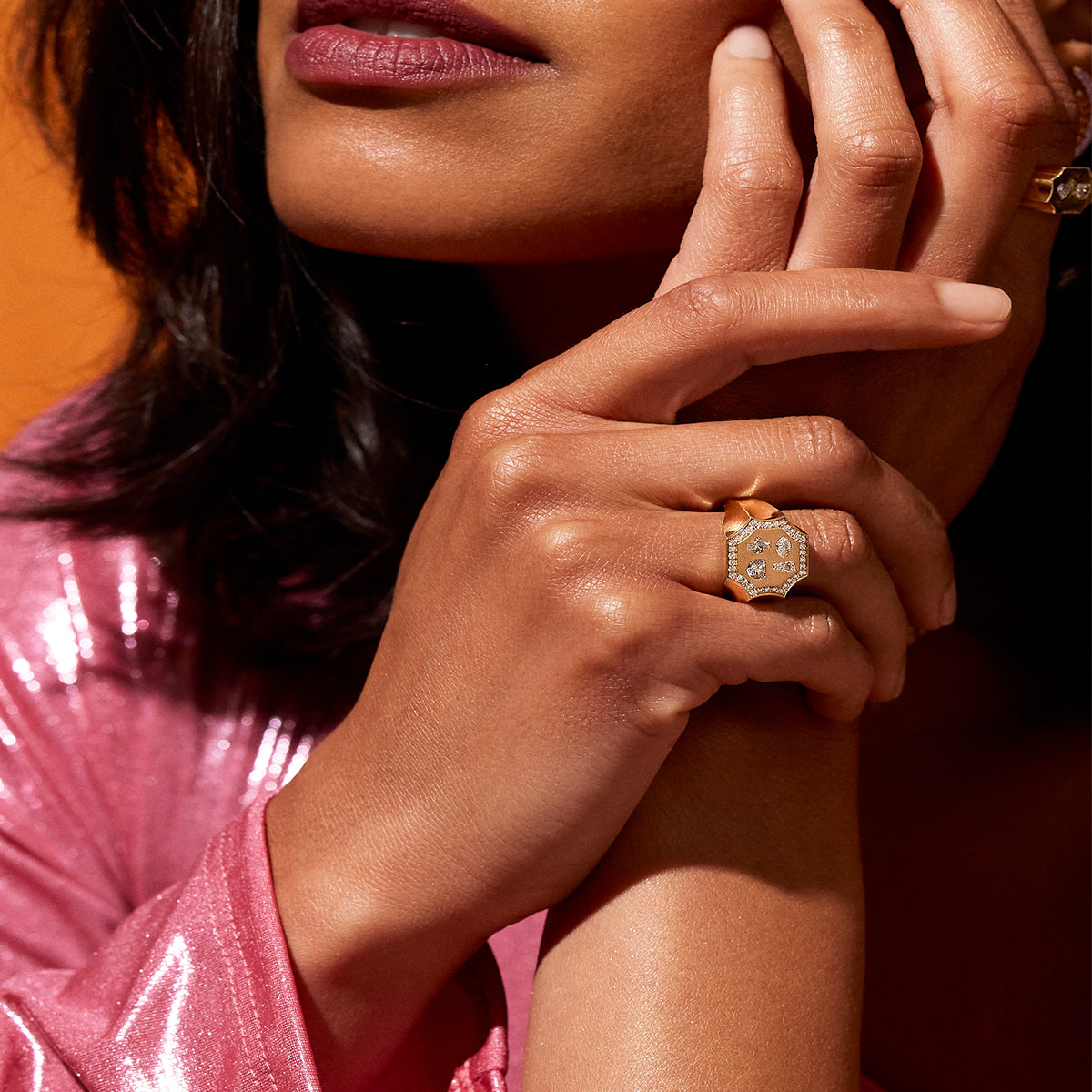 Eye Die 4 U Signet Ring Black Diamond