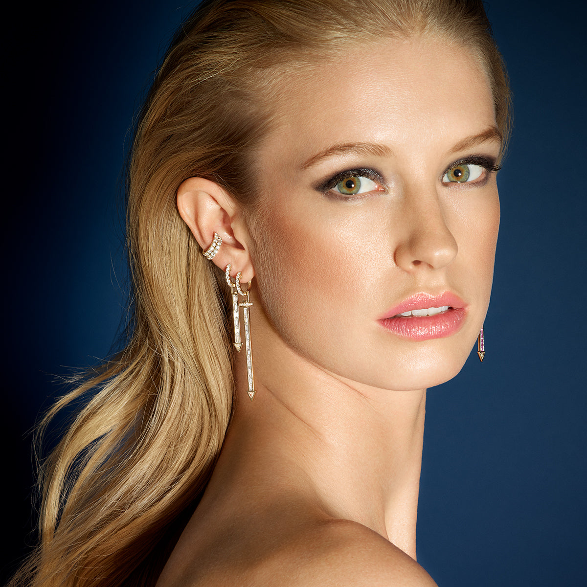 Single Orb Hoop Diamond Midi