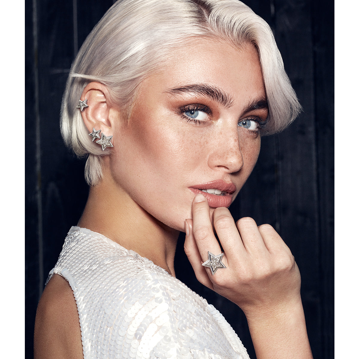 Vega Large Earrings White