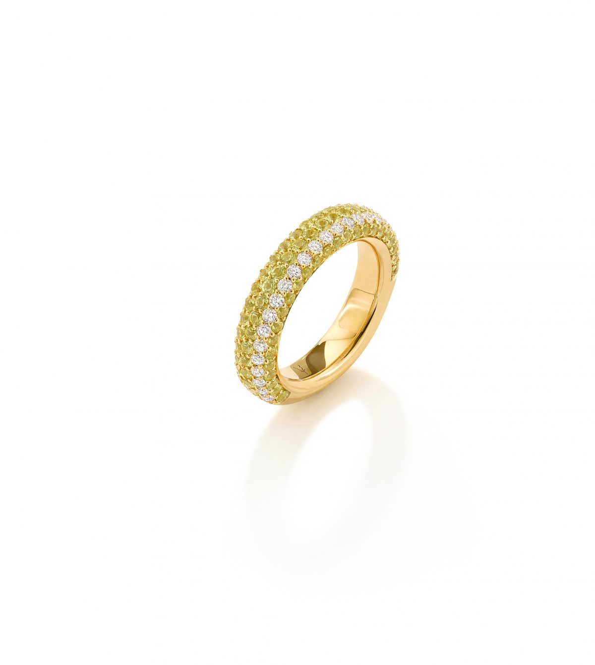 Tropic ring set with diamonds and yellow sapphires
